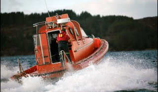 Norsafe boat out on rescue